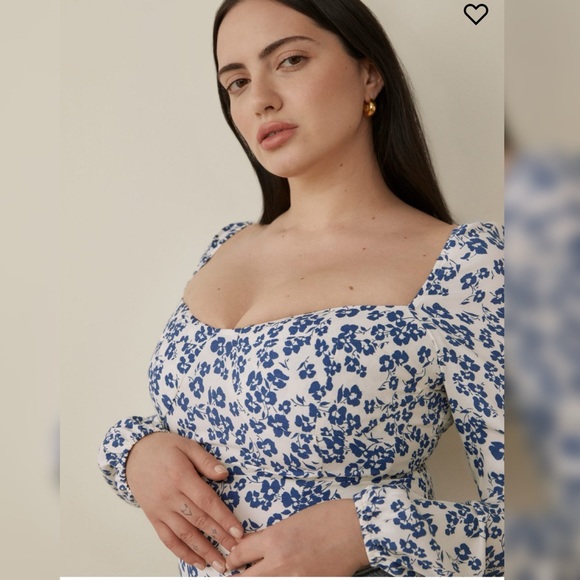 NWT REFORMATION REIGN TOP - Picture 2 of 5